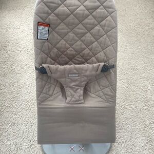 Beige Quilted BabyBjorn Bouncer Balance Soft